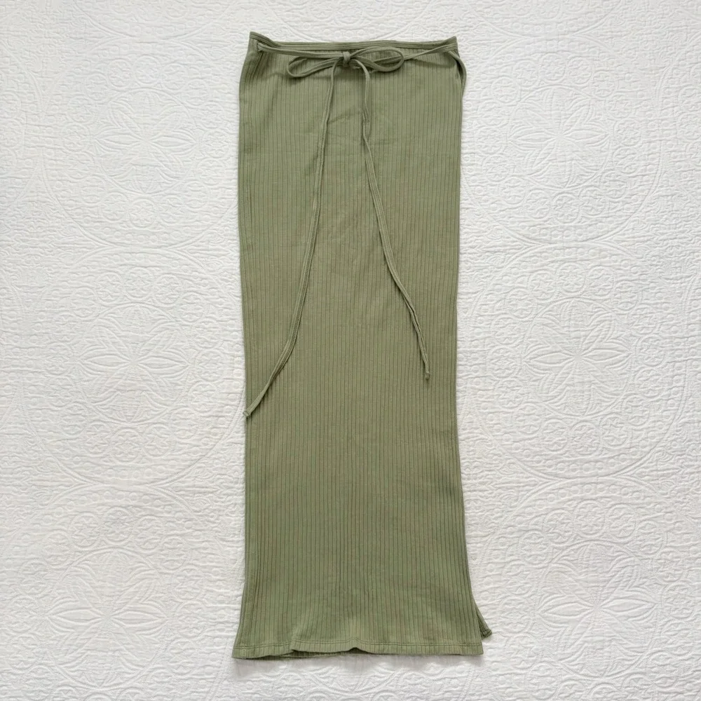 Baserange Brig Ribbed Wrap Skirt, Green Sz S